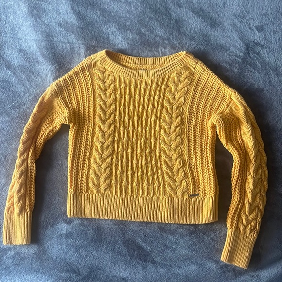 Top - Picture 1 of 2